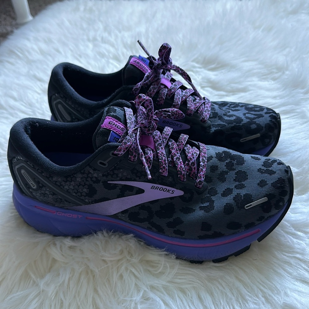 Brooks Ghost
